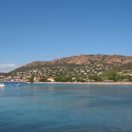 公寓 Village Cap Esterel - L'esquinade-101 By Interhome *